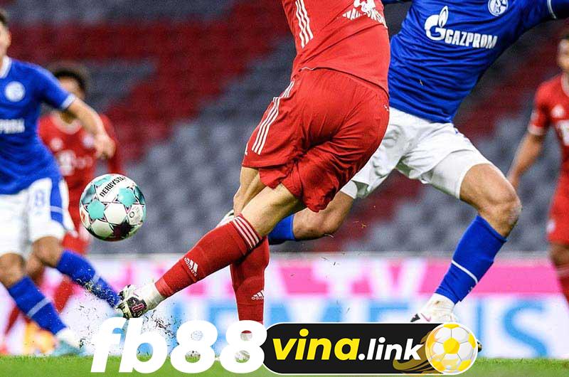 Kỹ Thuật Rabona trong Bóng Đá Nâng Cao Kỹ Năng của Bạn